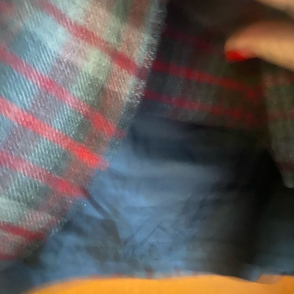 EUC Gap plaid skirt - Picture 5 of 8